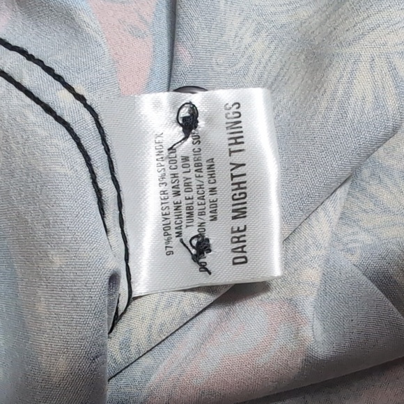 RSVLTS WWE Legends Ric Flair Nature Boy KUNUFLEX Short Sleeve Shirt Size Small - Picture 8 of 12